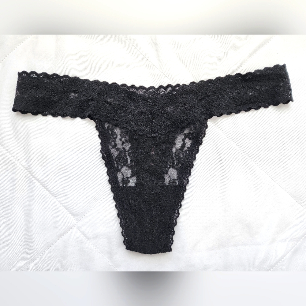 Victoria's Secret Lace Thong Panty